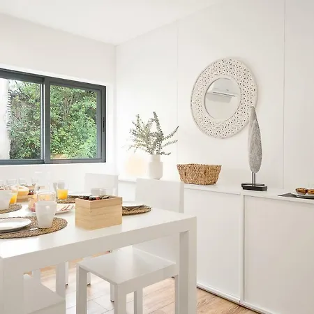 S.vicente Charming Flats Ii Διαμέρισμα *